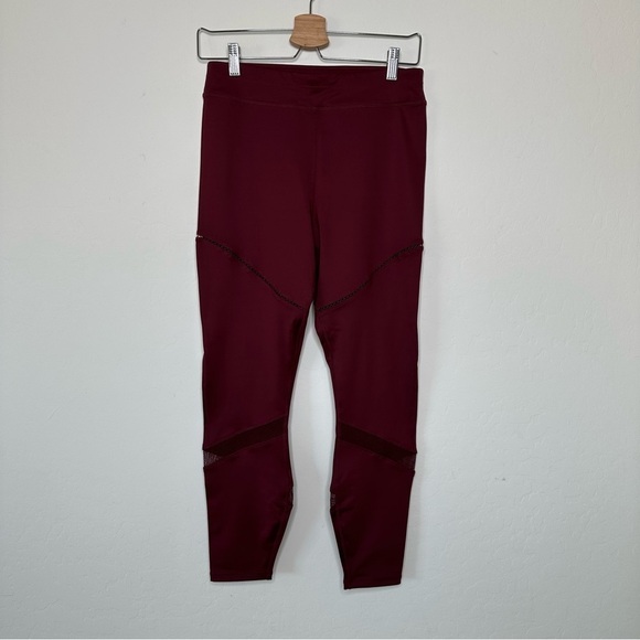 Fabletics NWT High Waisted Statement Powerlite 2.0 Athletic Leggings Burgundy - Picture 3 of 8
